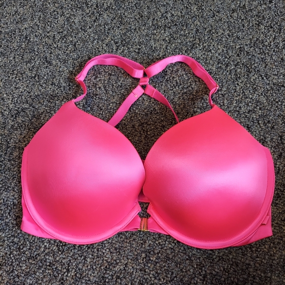 Victoria Secret very sexy push-up pigeonnant